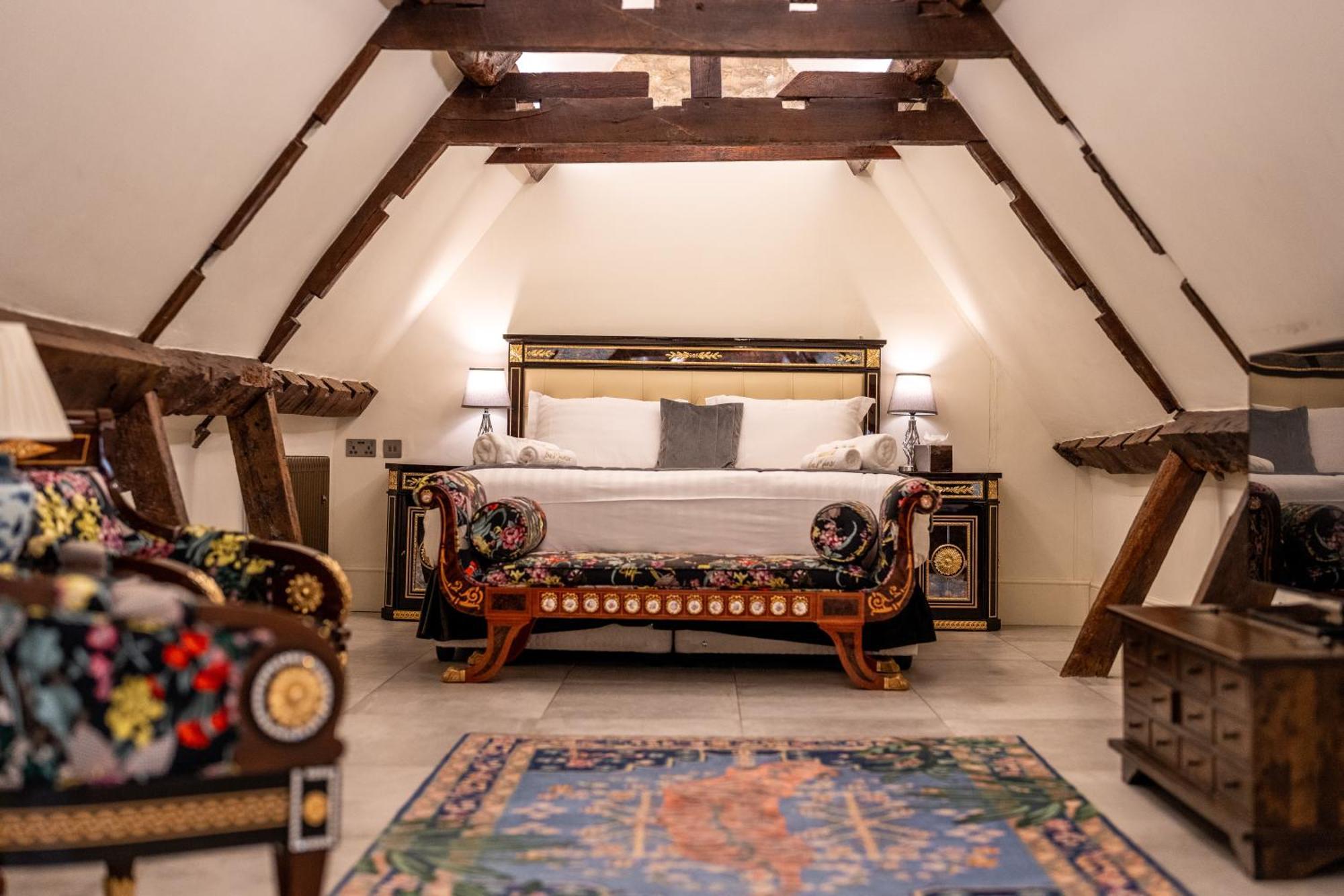 Weston Manor Hotel Eksteriør billede